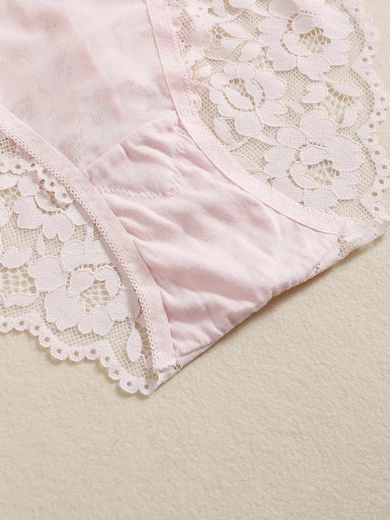1 Set Elegant Lace Embroidery Breathable Fabric Lingerie Set Push-Up Bra Drop Waist Sheer Panty - Ultimate Valentine's Day